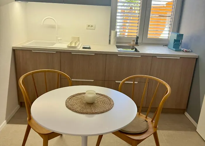 Sunny Old Town Apartment